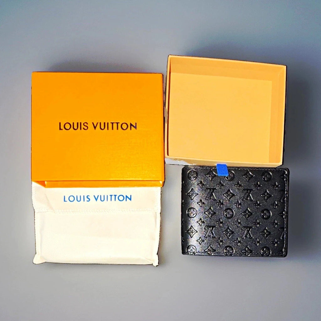 Louis Vuitton Men's Black Monogram Bifold Wallet