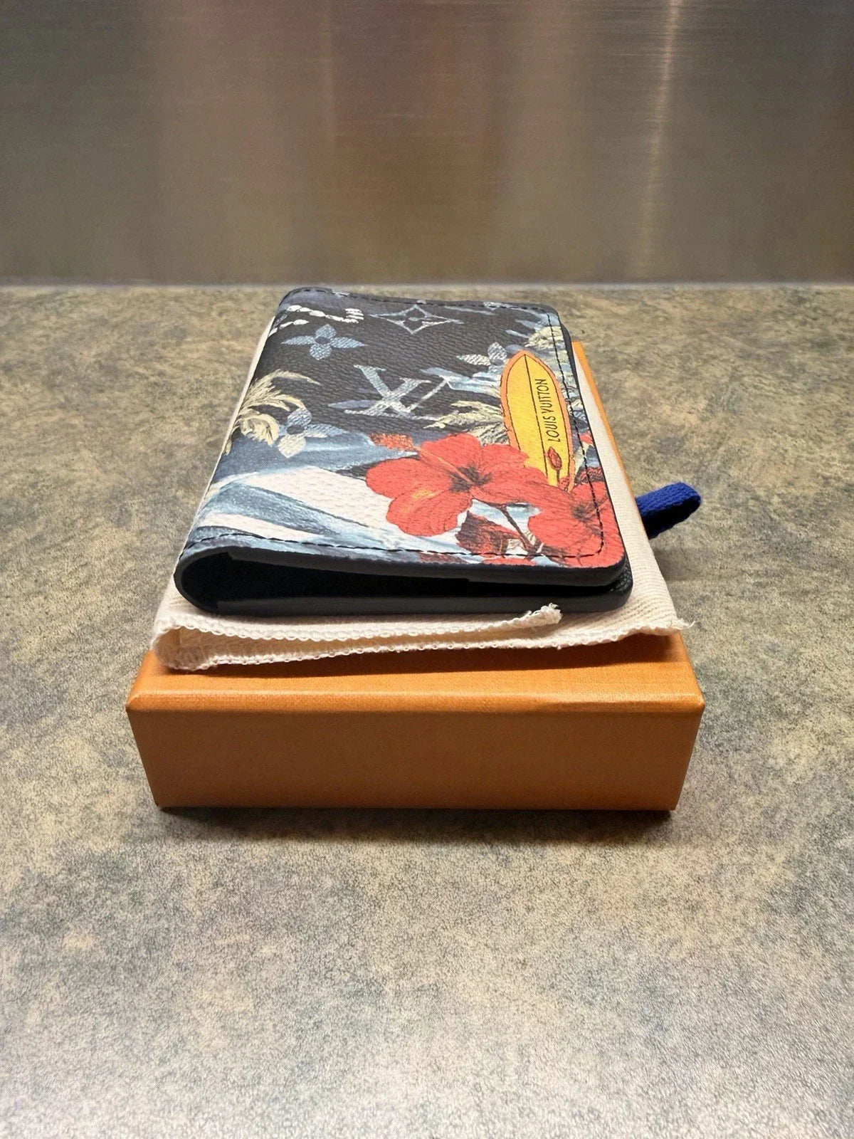 Louis Vuitton Men's Pocket Organizer Monogram Surfin' Blue M83498